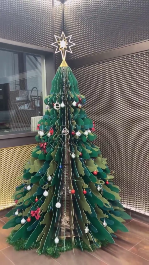Árbol de Navidad Sanla