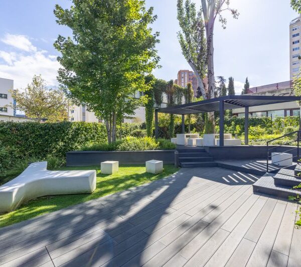 Pergola minimalista de aluminio 1