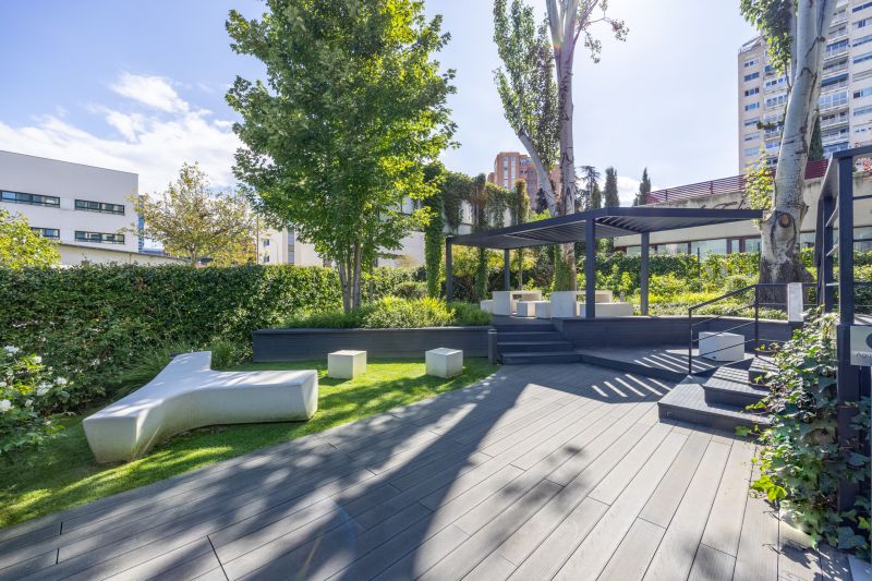 Pergola minimalista de aluminio 1