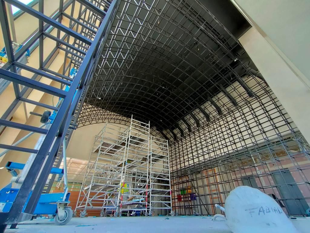 rejilla en tubo para jardín vertical 4