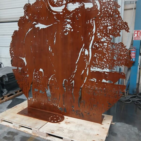 toro en acero corten
