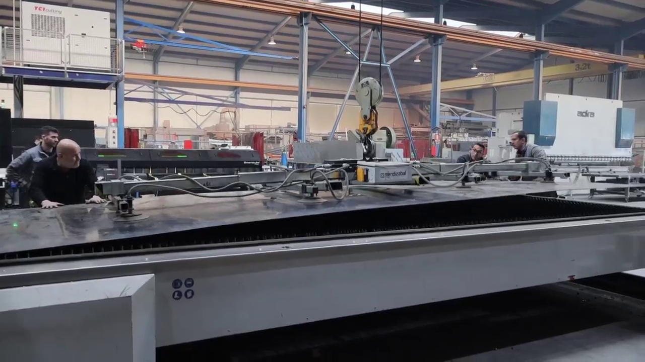 corte chapas 6 metros con láser